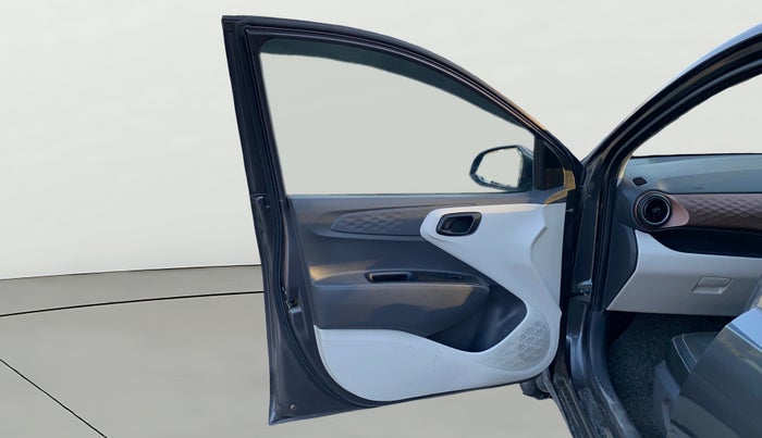 2021 Hyundai AURA S 1.2 CNG, CNG, Manual, 1,09,361 km, LHS Front Door