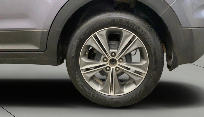 2016 Hyundai Creta SX PLUS AT 1.6 PETROL, Petrol, Automatic, 1,19,342 km, Left Rear Wheel