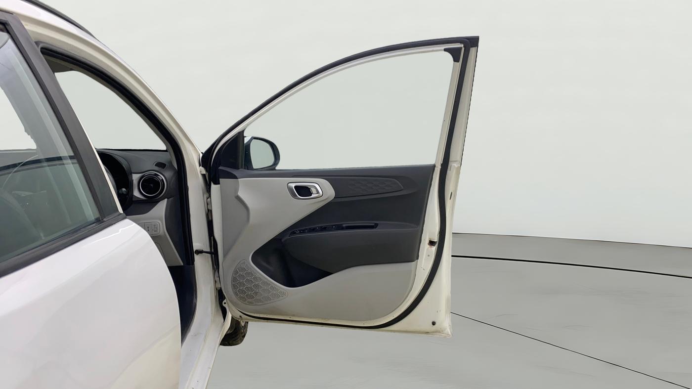 2023 Hyundai GRAND I10 NIOS SPORTZ 1.2 KAPPA VTVT CNG, CNG, Manual, 95,896 km, RHS Front Door