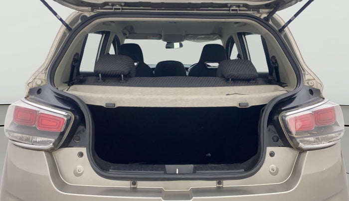 2018 Mahindra KUV 100 NXT K8 P 6 STR, Petrol, Manual, 16,675 km, Boot Open Zoomed View