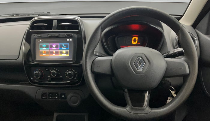 2016 Renault Kwid RXT 0.8, Petrol, Manual, 63,053 km, Steering Wheel Close Up