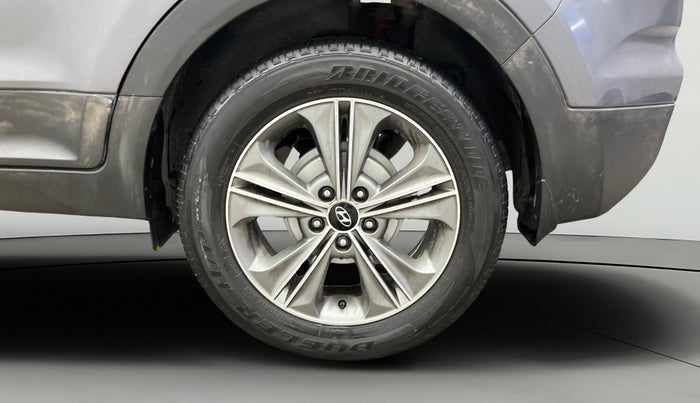 2017 Hyundai Creta SX PLUS AT 1.6 PETROL, Petrol, Automatic, 28,281 km, Left Rear Wheel