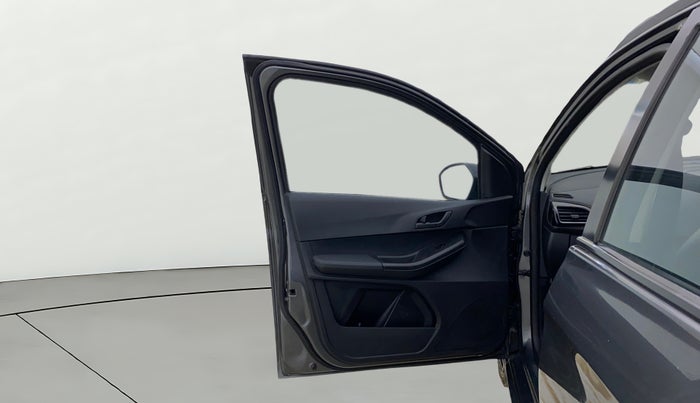 2022 Tata TIAGO NRG XZ AMT, Petrol, Automatic, 40,699 km, LHS Front Door