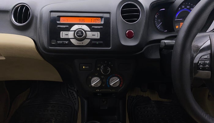 2015 Honda Amaze 1.2L I-VTEC S, Petrol, Manual, 61,235 km, Air Conditioner