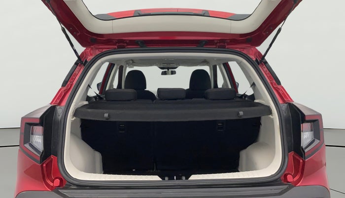 2024 Mahindra XUV 3XO AX5 1.2 L TCMPFi, Petrol, Manual, 28,471 km, Boot Open Zoomed View