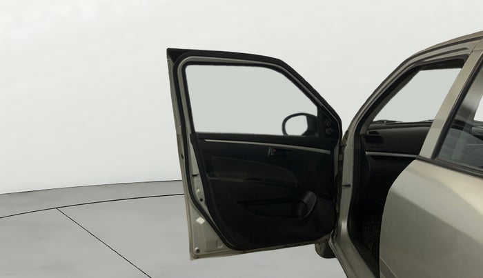 2017 Maruti Swift LXI (O), Petrol, Manual, 29,602 km, LHS Front Door