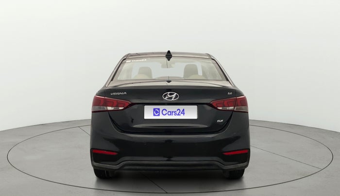 2019 Hyundai Verna 1.6 VTVT SX, Petrol, Manual, 85,368 km, Back/Rear