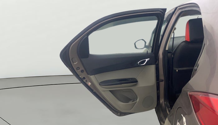 2016 Tata Tiago XZ PETROL, Petrol, Manual, 57,688 km, LHS Rear Door