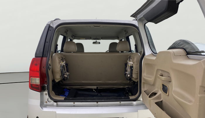 2017 Mahindra TUV300 T8, Diesel, Manual, 1,25,322 km, Boot Open Zoomed View