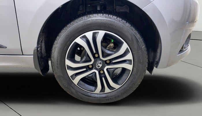 2019 Tata Tiago XZA PETROL, Petrol, Automatic, 38,835 km, Right Front Wheel