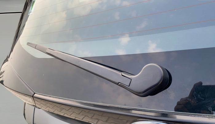 2022 Tata ALTROZ XZA, Petrol, Automatic, 36,755 km, Rear Wiper