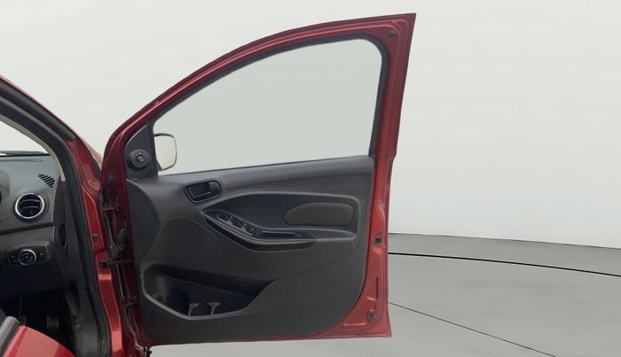 2017 Ford Figo Aspire TITANIUM 1.2 PETROL, Petrol, Manual, 42,991 km, RHS Front Door