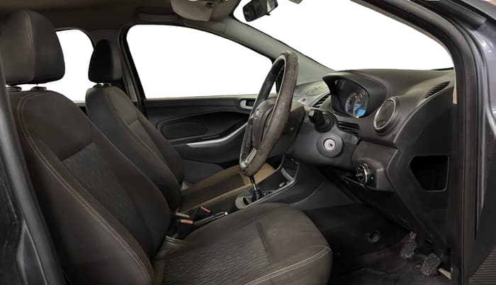 2016 Ford New Figo TREND 1.2 PETROL, Petrol, Manual, 1,22,891 km, Right Side Front Door Cabin
