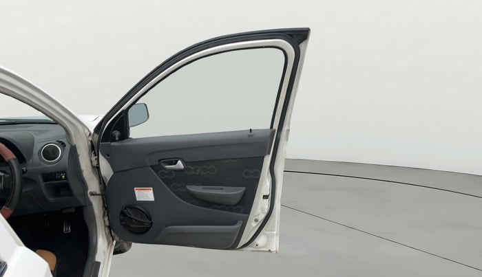 2014 Maruti Alto 800 LX CNG, CNG, Manual, 84,326 km, RHS Front Door