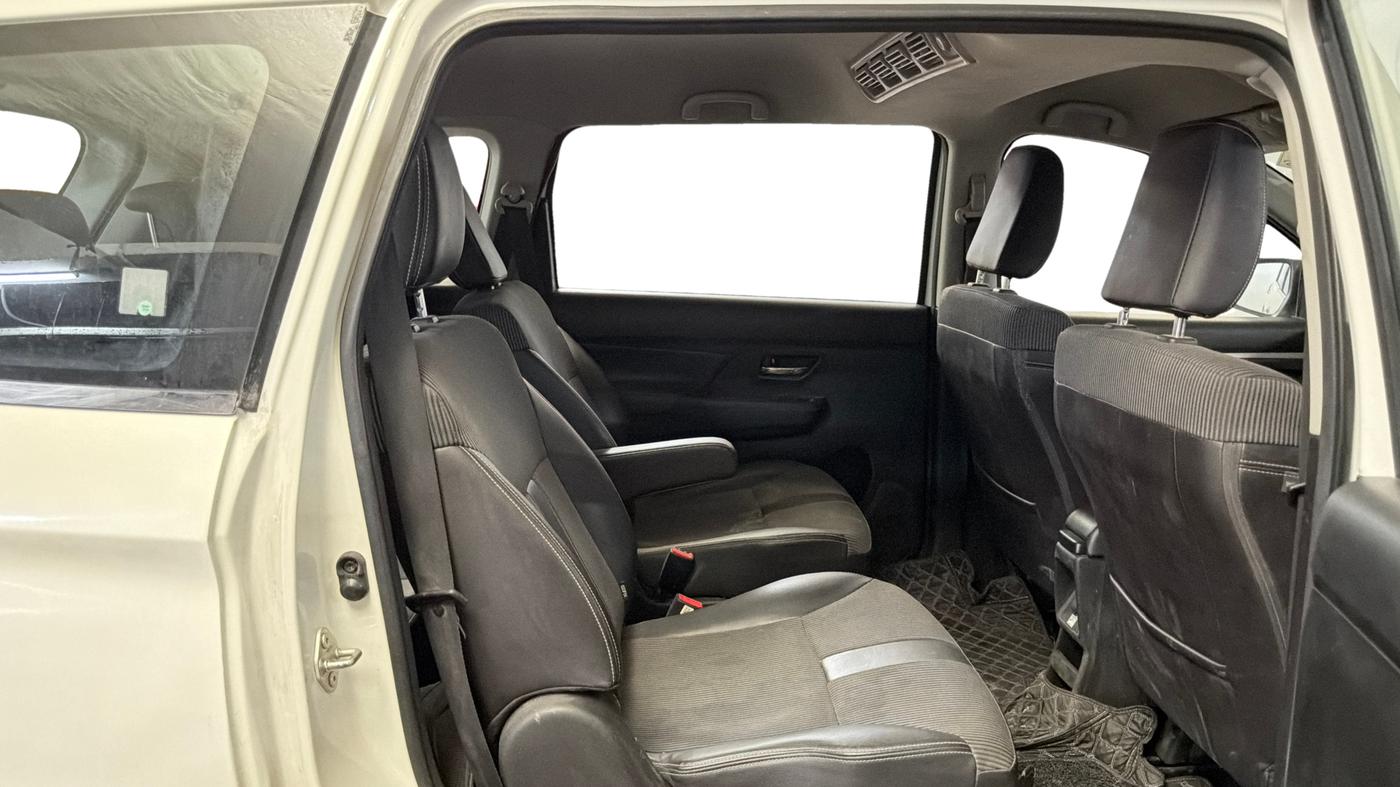 2023 Maruti XL6 ZETA CNG, CNG, Manual, 48,374 km, Right Side Rear Door Cabin