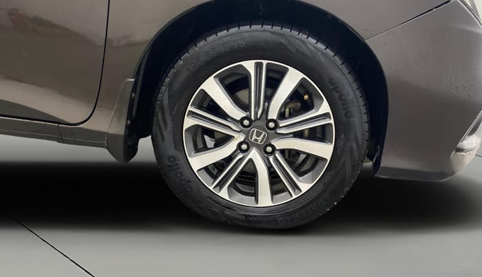 2017 Honda City 1.5L I-DTEC V, Diesel, Manual, 1,03,670 km, Right Front Wheel