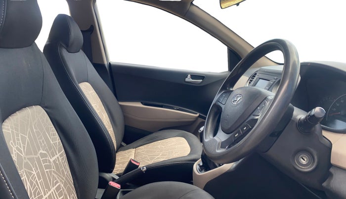 2016 Hyundai Grand i10 SPORTZ 1.2 KAPPA VTVT, Petrol, Manual, 93,454 km, Right Side Front Door Cabin