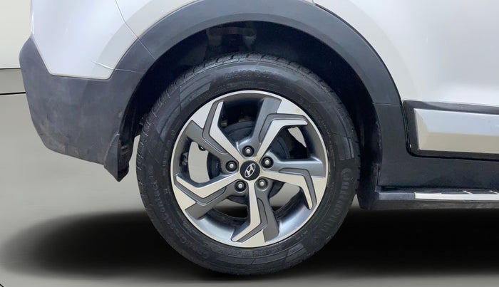 2018 Hyundai Creta SX (O) 1.6 PETROL, Petrol, Manual, 32,514 km, Right Rear Wheel
