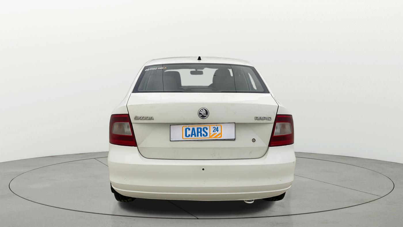 2014 Skoda Rapid 1.5 TDI CR ELEGANCE PLUS AT, Diesel, Automatic, 81,573 km, Back/Rear