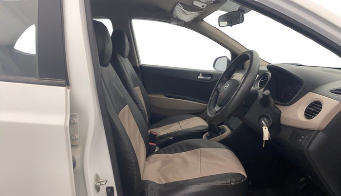 2019 Hyundai Xcent SX 1.2, Petrol, Manual, 7,339 km, Right Side Front Door Cabin