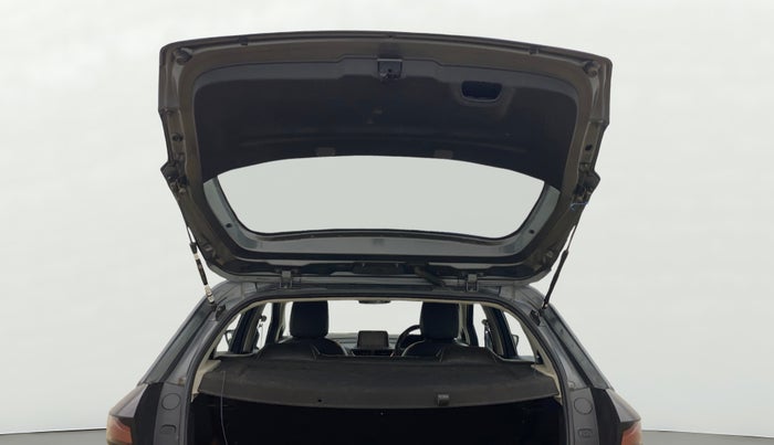 2021 Tata ALTROZ XT PETROL, Petrol, Manual, 43,932 km, Boot Door Open