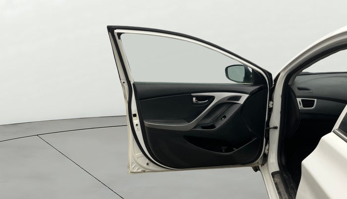 2016 Hyundai New Elantra 1.8 SX AT VTVT, Petrol, Automatic, 1,05,897 km, LHS Front Door