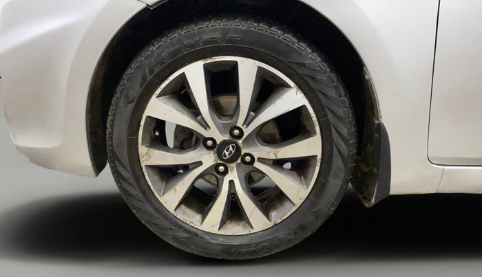 2014 Hyundai Verna FLUIDIC 1.6 VTVT SX OPT, Petrol, Manual, 79,022 km, Left Front Wheel