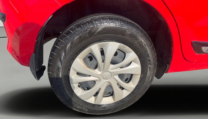 2023 Maruti Swift VXI, Petrol, Manual, 22,332 km, Right Rear Wheel