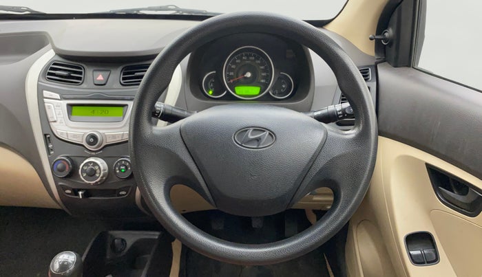 2017 Hyundai Eon MAGNA +, Petrol, Manual, 83,187 km, Steering Wheel Close Up