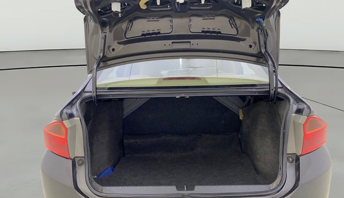 2015 Honda City 1.5L I-VTEC VX CVT, Petrol, Automatic, 79,820 km, Boot Open Zoomed View