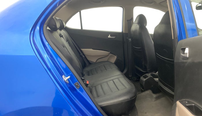 2018 Hyundai Xcent SX 1.2, Petrol, Manual, 79,890 km, Right Side Rear Door Cabin