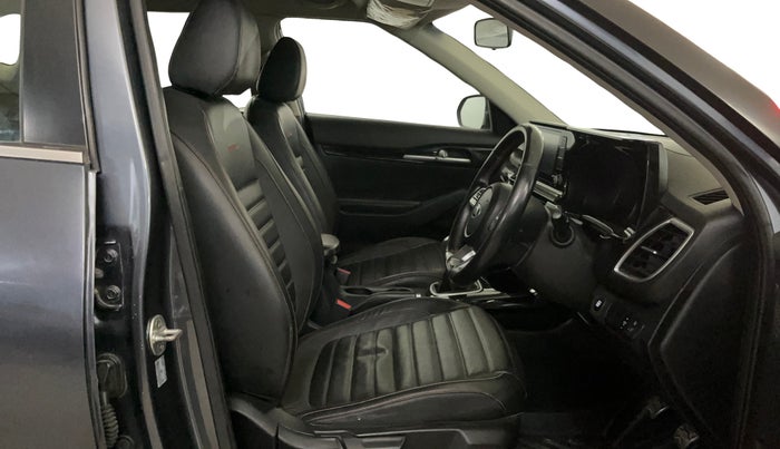 2019 KIA SELTOS GTK 1.4 PETROL, Petrol, Manual, 58,785 km, Right Side Front Door Cabin