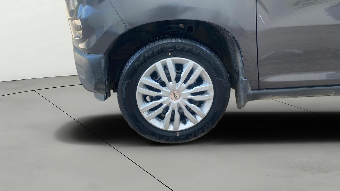 2019 Maruti S PRESSO VXI AMT, Petrol, Automatic, 63,457 km, Left Front Wheel