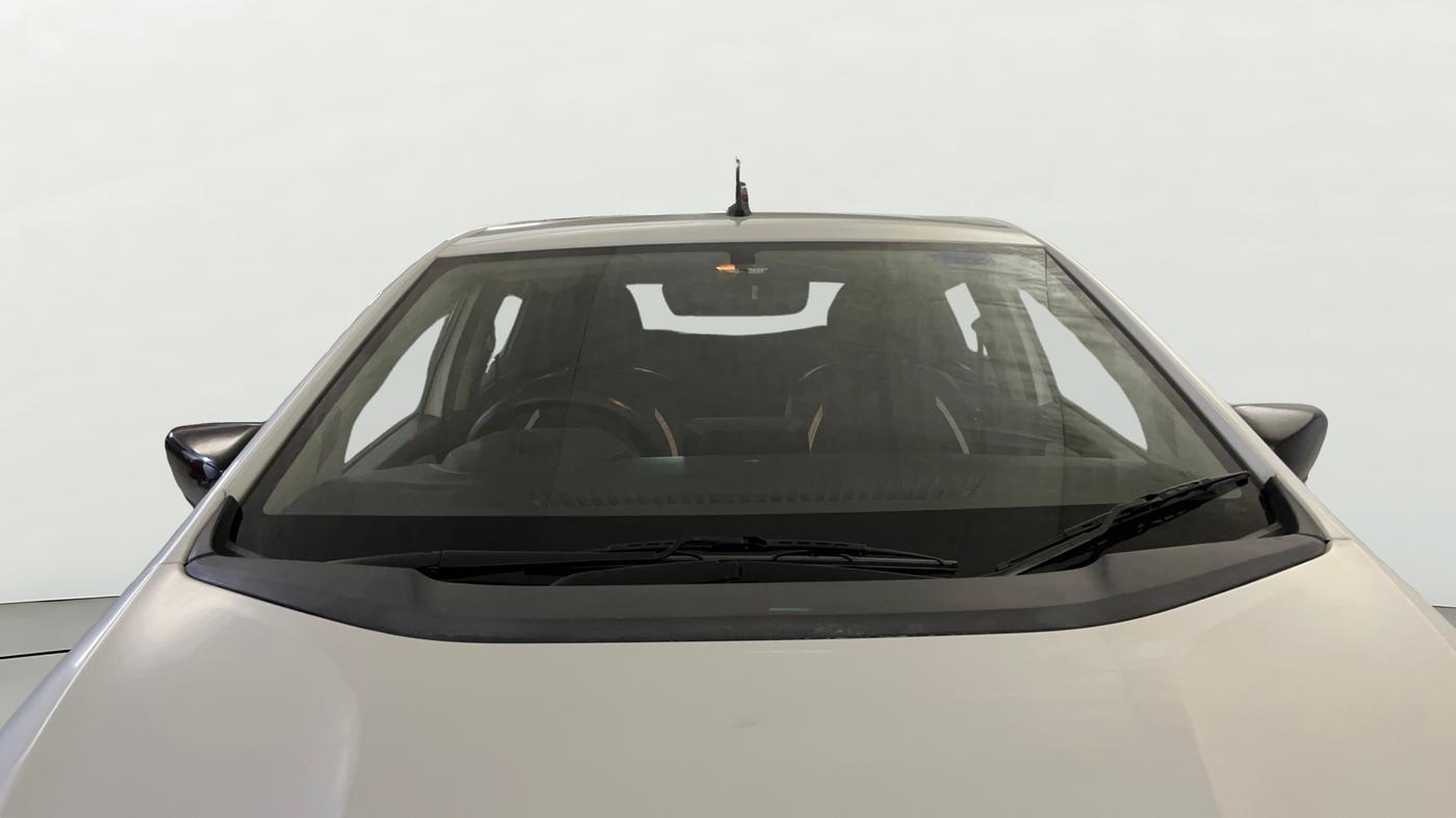 2021 Tata ALTROZ XM PLUS PETROL, Petrol, Manual, 61,945 km, Front Windshield