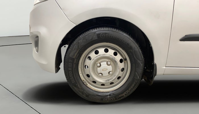 2013 Hyundai i10 ERA 1.1, Petrol, Manual, 63,448 km, Left Front Wheel