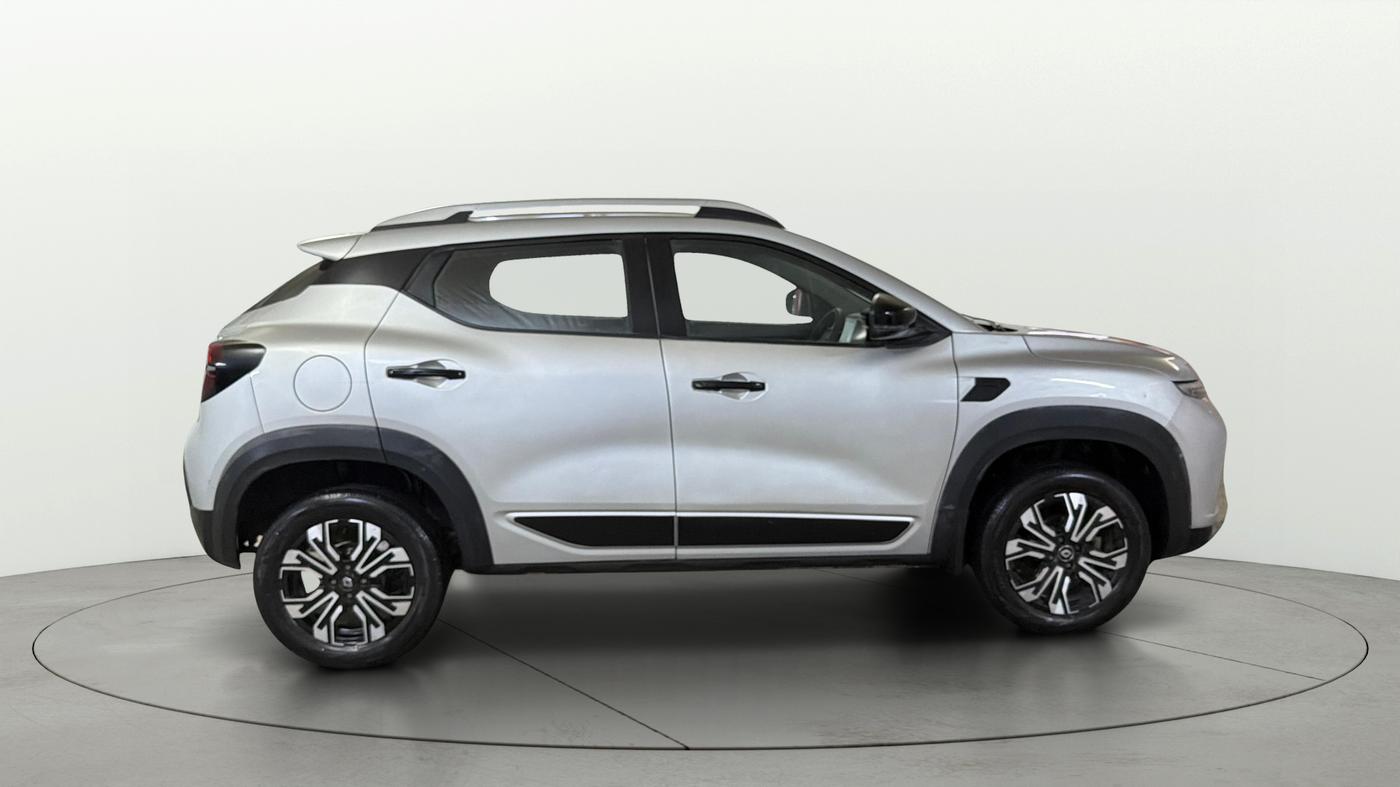 2023 Renault Kiger RXT (O) AMT, Petrol, Automatic, 31,970 km, Right Side View