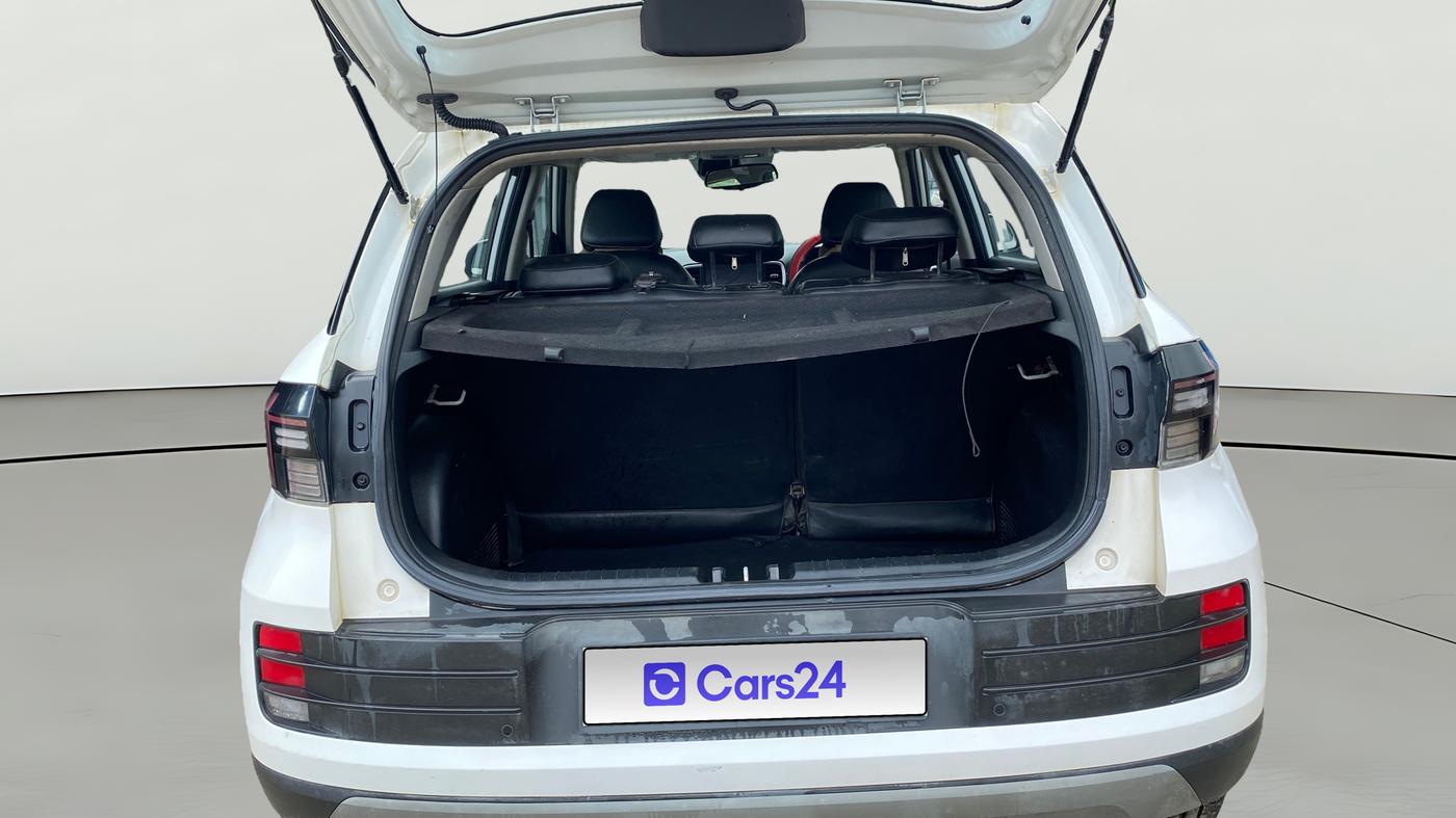 2023 Hyundai VENUE SX (O) MT 1.0 Turbo, Petrol, Manual, 45,050 km, Boot Open Zoomed View