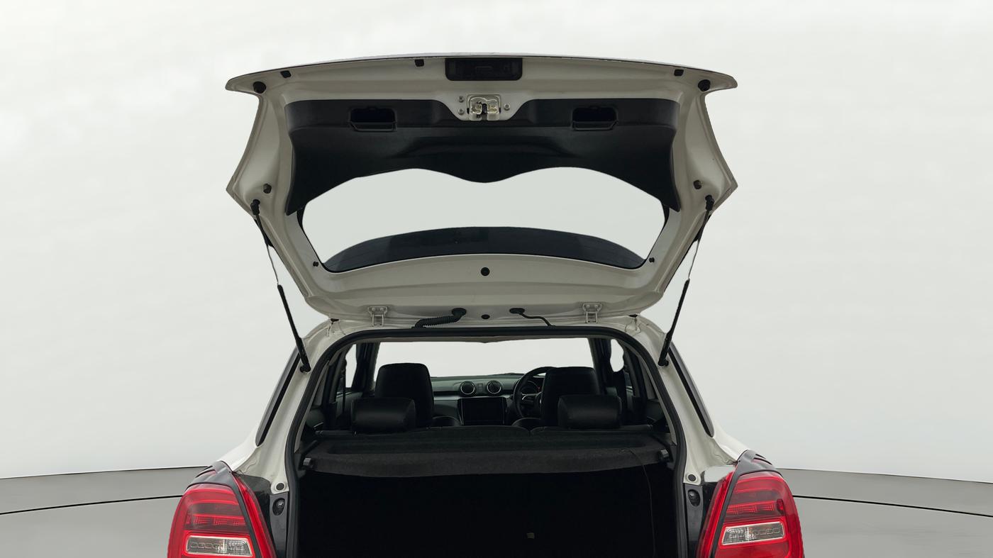 2023 Maruti Swift ZXI AMT, Petrol, Automatic, 33,532 km, Boot Door Open