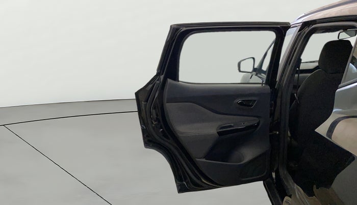 2024 Nissan MAGNITE Kuro Edition 1.0  MT , Petrol, Manual, 36,610 km, LHS Rear Door