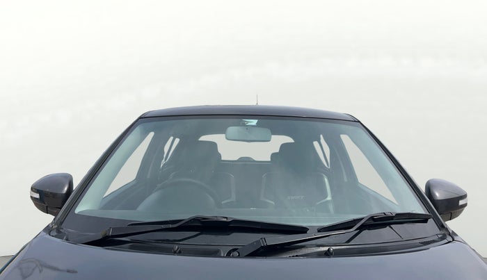 2017 Maruti Swift VXI O, Petrol, Manual, 66,153 km, Front Windshield