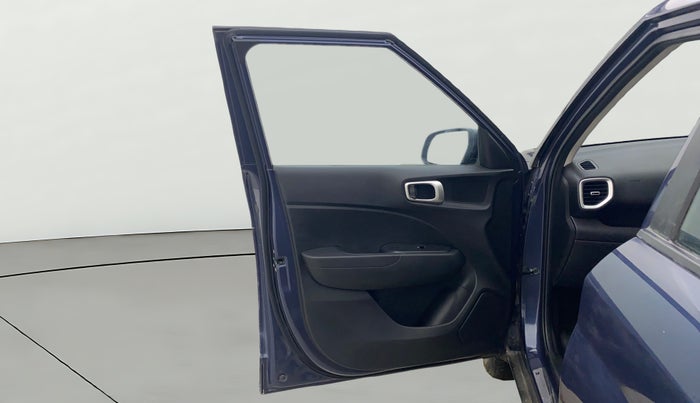 2021 Hyundai VENUE SX 1.5 (O) EXECUTIVE CRDI, Diesel, Manual, 15,975 km, LHS Front Door