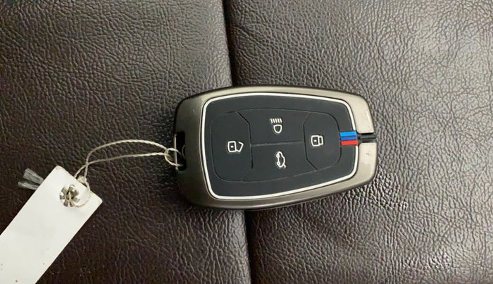 2021 Tata ALTROZ XZ DIESEL, Diesel, Manual, 72,947 km, Key Close Up