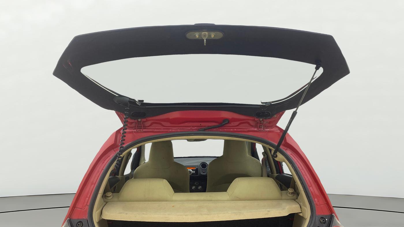 2015 Honda Brio VX AT, Petrol, Automatic, 56,141 km, Boot Door Open