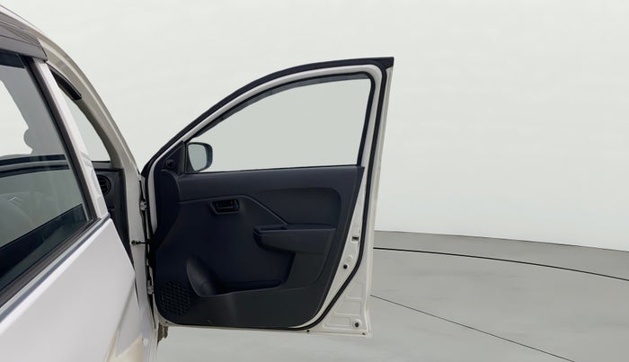 2024 Maruti Alto K10 VXI, Petrol, Manual, 25,800 km, RHS Front Door