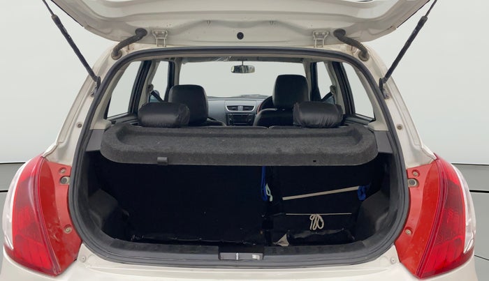 2016 Maruti Swift Dzire VXI, Petrol, Manual, 76,228 km, Boot Open Zoomed View