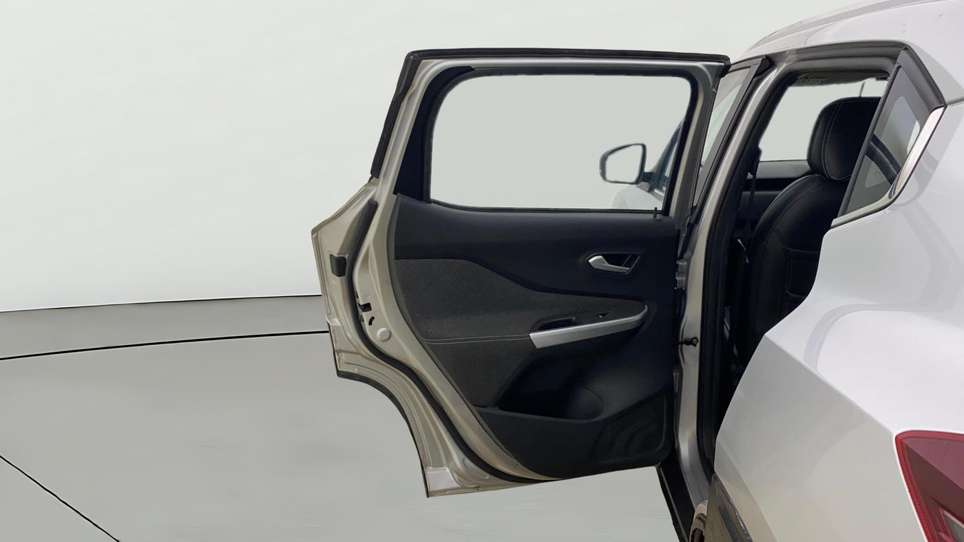 2021 Nissan MAGNITE XV PREMIUM, CNG, Manual, 39,567 km, LHS Rear Door