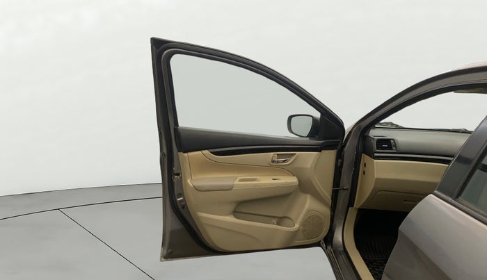 2014 Maruti Ciaz VXI, Petrol, Manual, 39,237 km, LHS Front Door