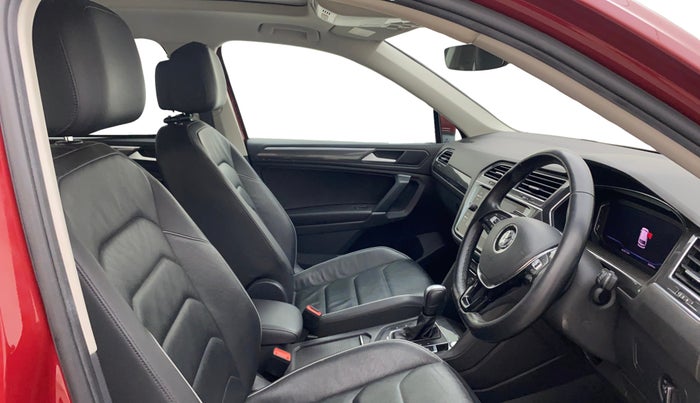 2020 Volkswagen TIGUAN ALL SPACE 2.0 TSI, Petrol, Automatic, 36,059 km, Right Side Front Door Cabin