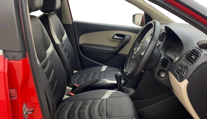 2014 Volkswagen Polo COMFORTLINE 1.2L, Petrol, Manual, 77,024 km, Right Side Front Door Cabin