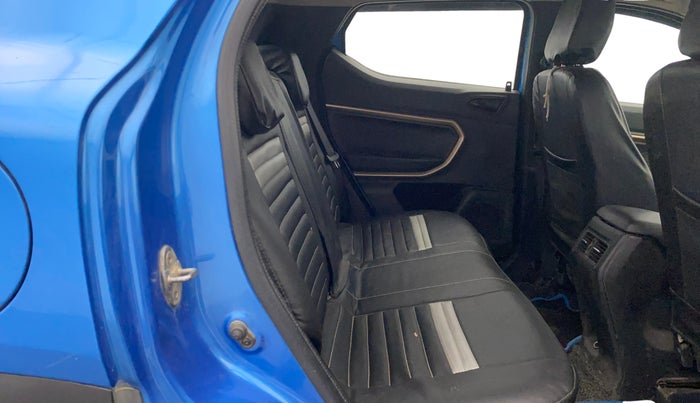 2021 Renault Kiger RXT AMT, Petrol, Automatic, 34,585 km, Right Side Rear Door Cabin